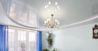 Глянцевый потолок Серпухов, цена от 4554 руб.
